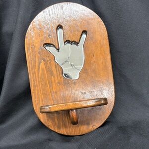 ASL “I Love You” wall shelf with mirror